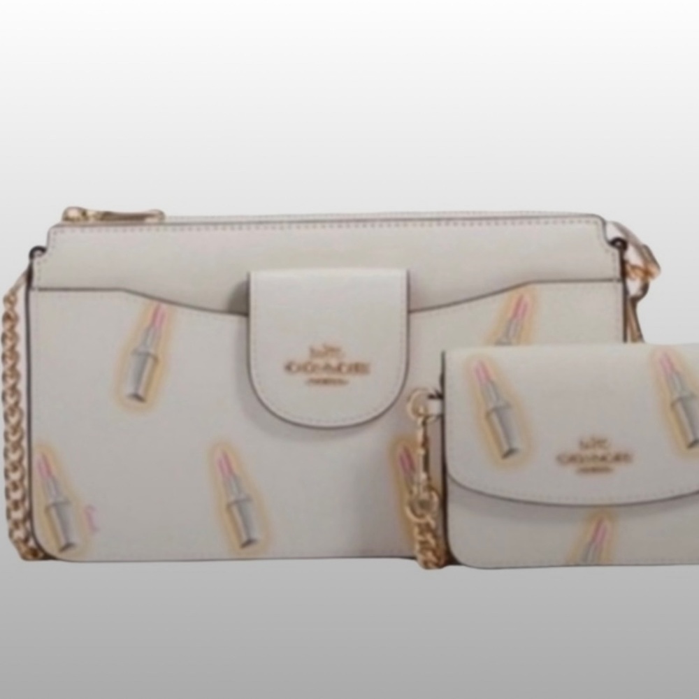NWT Coach Poppy Lipstick Print Chain Strap Removable Card Case Crossbody…